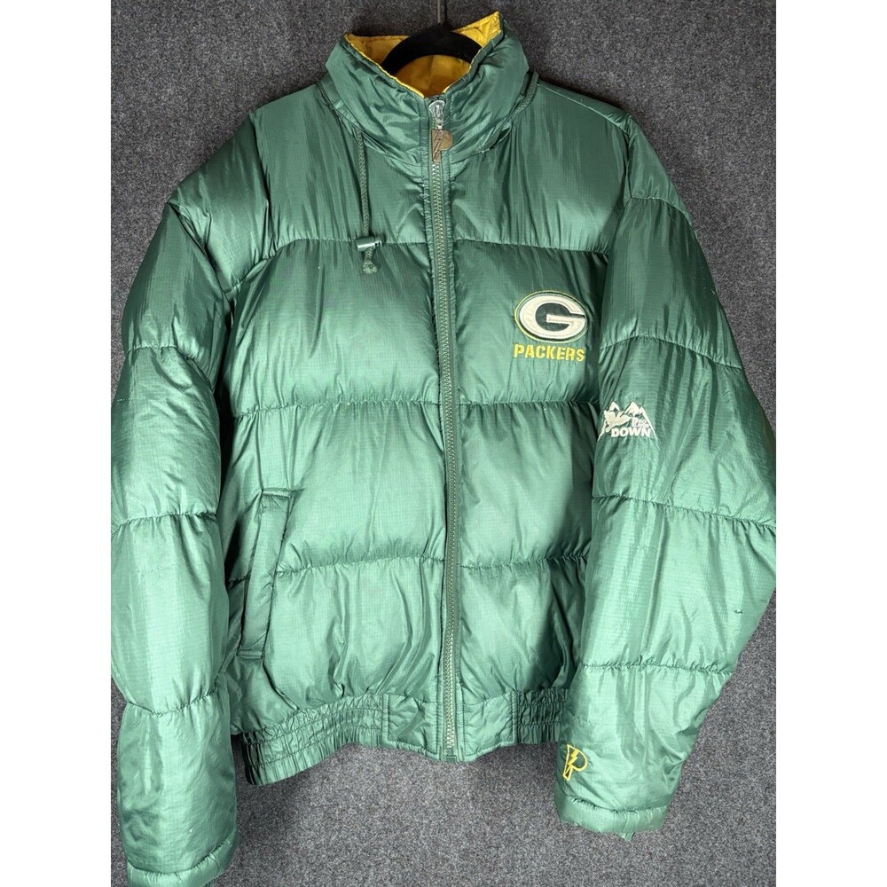 Classic 1990s Green Bay Packers "Pro Layer" Down-Filled Puffer Jacket - Size XL